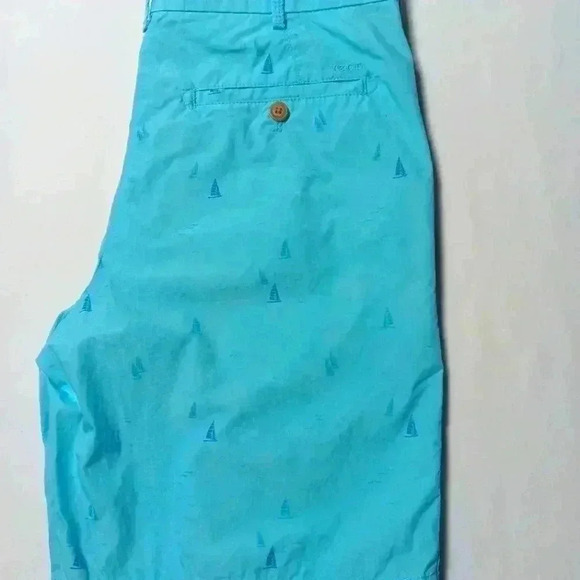 Izod Saltwater Shorts.  💯 cotton. Men's size 32 - Picture 3 of 7
